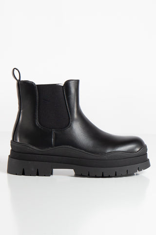 Coraline waterproof 2024 leather boot